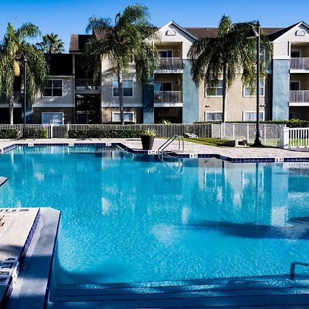 Designed 2Br With Balcony Pool And Gym Appartement Bradenton Buitenkant foto