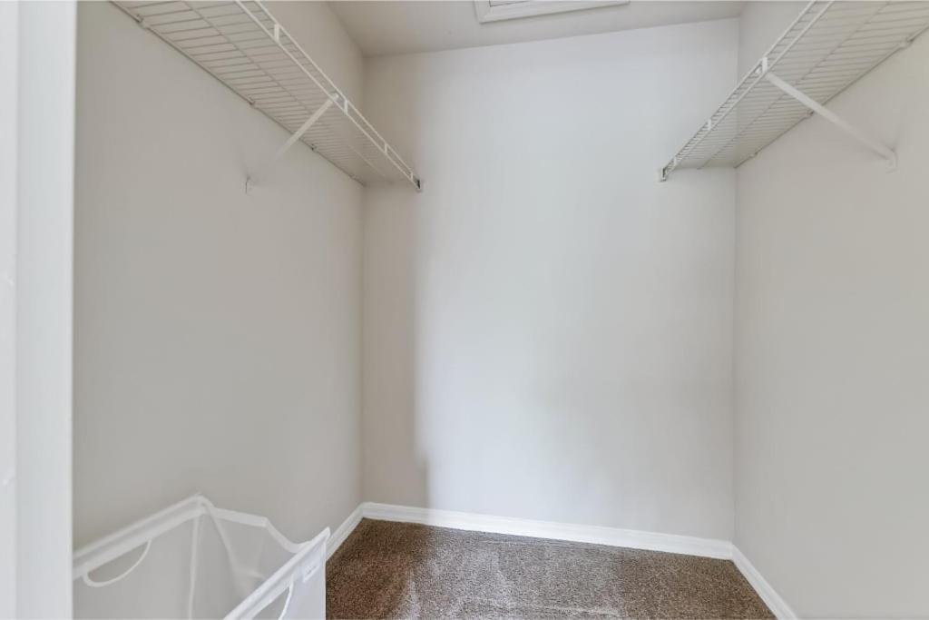 Designed 2Br With Balcony Pool And Gym Appartement Bradenton Buitenkant foto