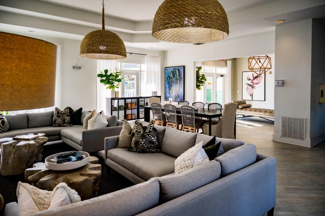 Designed 2Br With Balcony Pool And Gym Appartement Bradenton Buitenkant foto